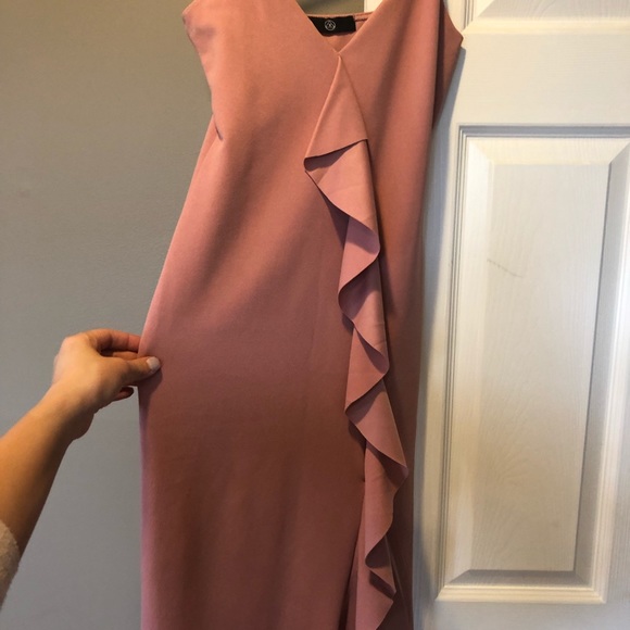 Blush ruffled knee cocktail dress - Picture 3 of 3